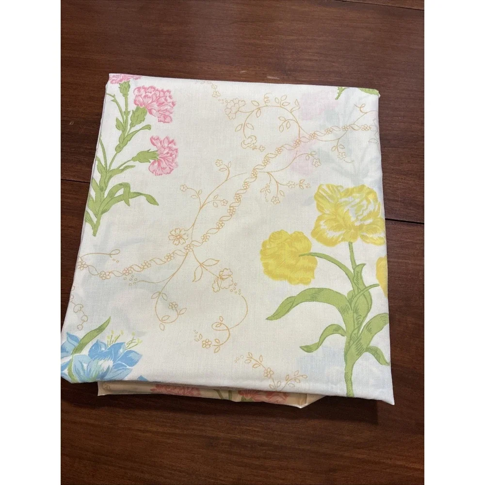Vtg Wamsutta Queen Flat Sheet Supercale Plus Made in USA Floral Spring Flowers